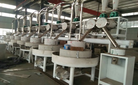 石磨面粉加工設(shè)備 石磨面粉加工設(shè)備